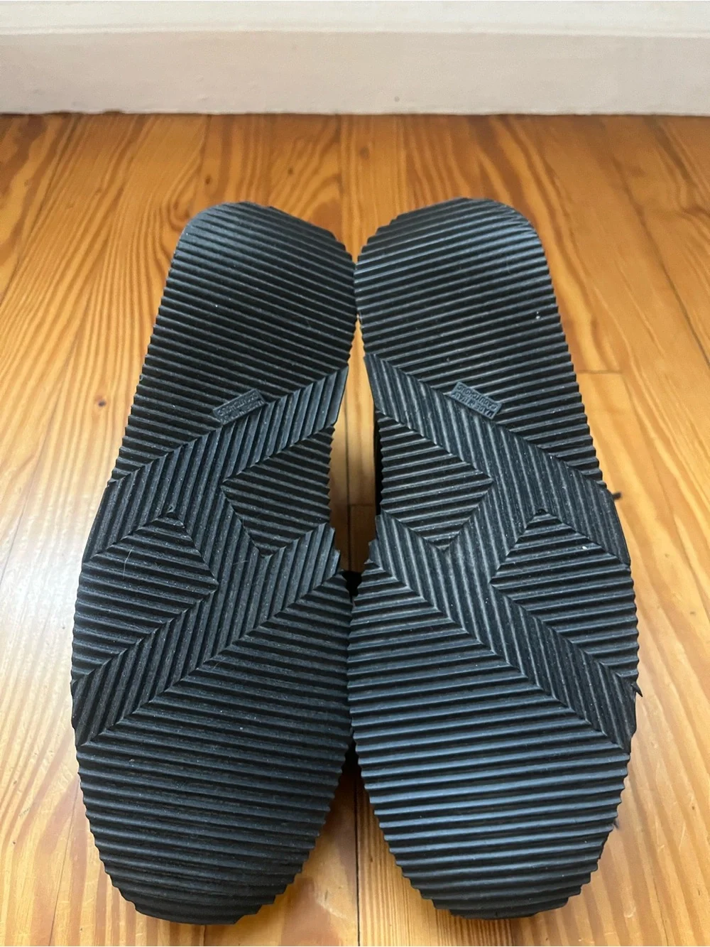 Hermes this pair